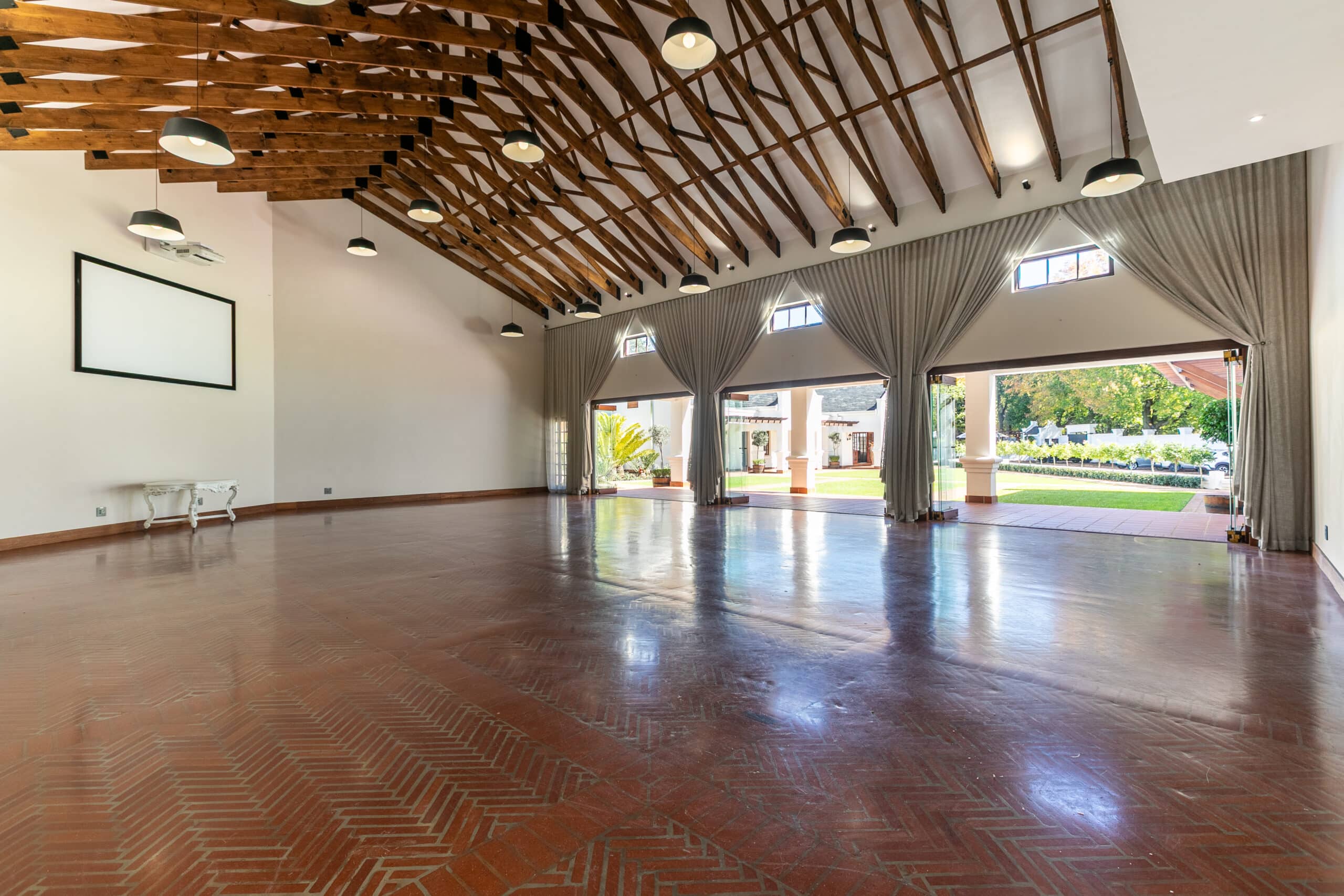 Banquet Hall (5)